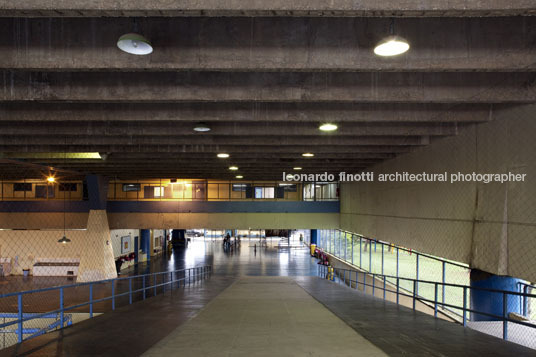 escola primária jardim calux paulo mendes da rocha