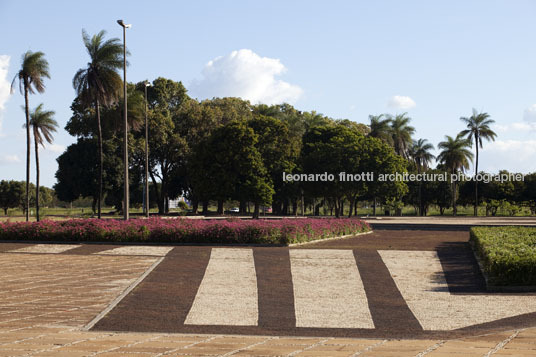 praça dos cristais burle marx