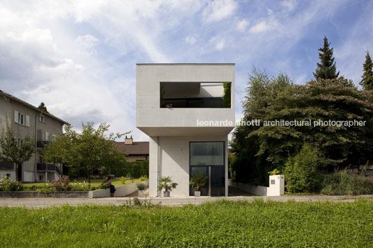 fischer house and studio lussi+halter