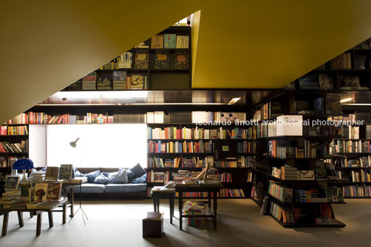 livraria da vila - cidade jardim isay weinfeld