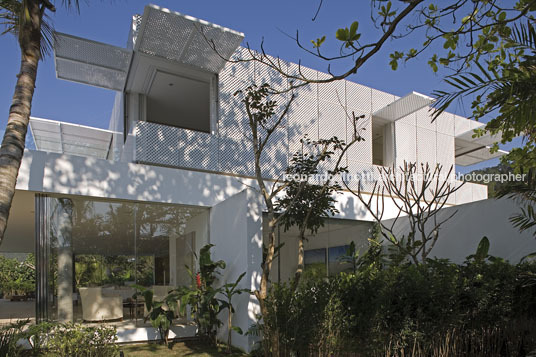 casa iporanga isay weinfeld