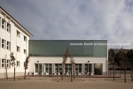 escola avelar brotero inês lobo