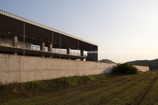 shooting center bcmf arquitetos