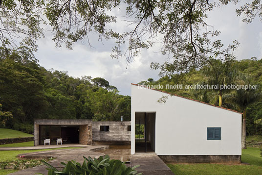 fazenda da cava paulo mendes da rocha