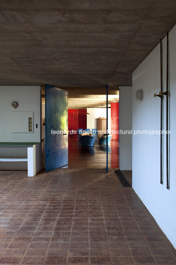 casa king paulo mendes da rocha