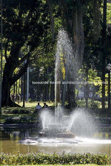 parque da luz several authors