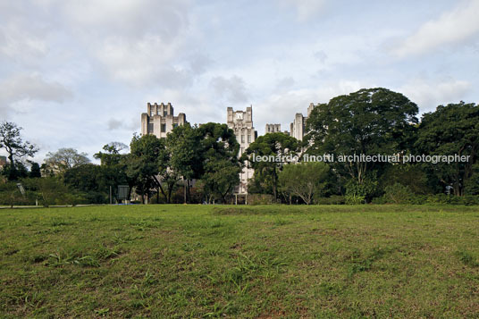 ibirapuera several authors