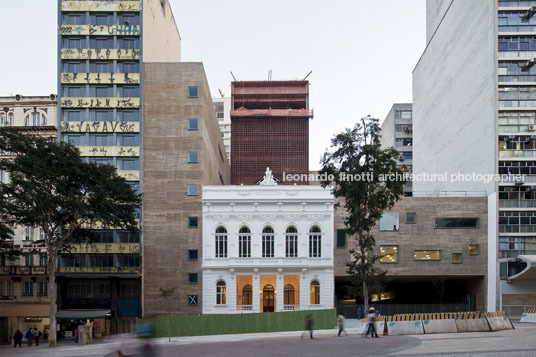praça das artes brasil arquitetura
