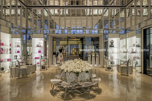Dior store by Peter Marino