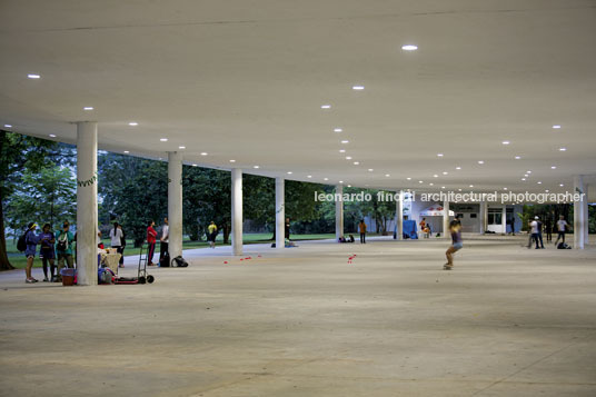 marquise - parque ibirapuera oscar niemeyer