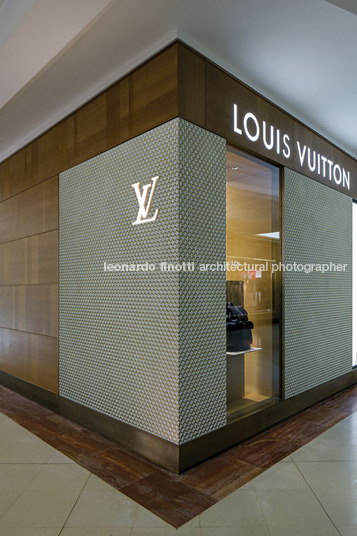 louis vuitton shopping iguatemi  peter marino architects