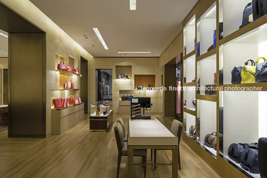 louis vuitton shopping iguatemi  peter marino architects