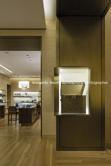 louis vuitton shopping iguatemi  peter marino architects