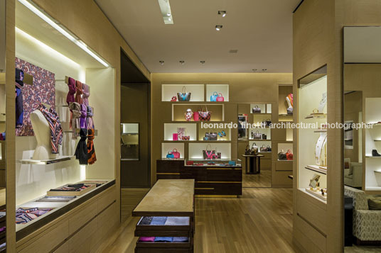 louis vuitton shopping iguatemi  peter marino architects