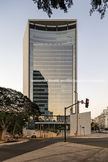 edifício forluz gustavo penna