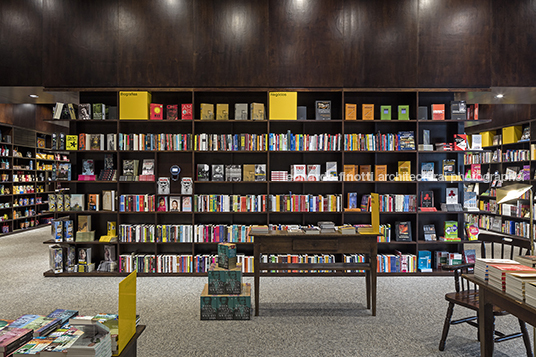 livraria da vila - aurora shopping isay weinfeld