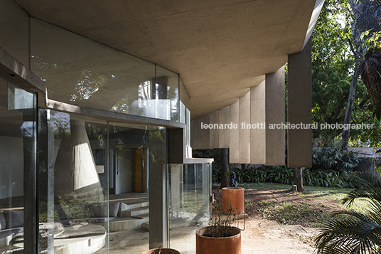 beatriz kerti mangabeira residence joaquim guedes