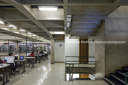 biblioteca campus santa mônica ufu paulo zimbres