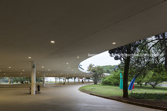 marquise - parque ibirapuera oscar niemeyer