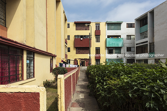 conjunto habitacional palomino luis miró quesada