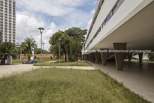 escola estadual milton campos oscar niemeyer