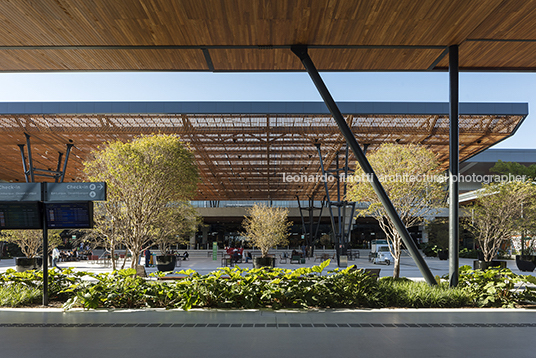 aeroporto flp ja8 arquitetura e paisagem