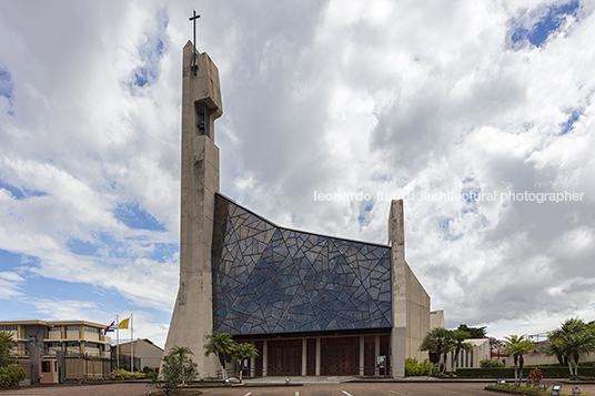 templo votivo corazón de jesus adrian guzmán