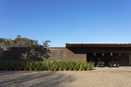 casa lr jacobsen arquitetura