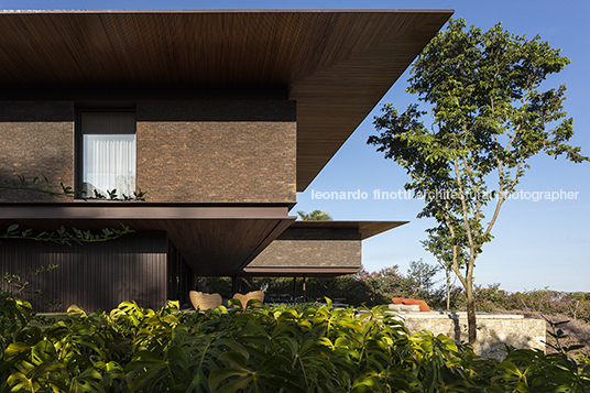 casa lr jacobsen arquitetura