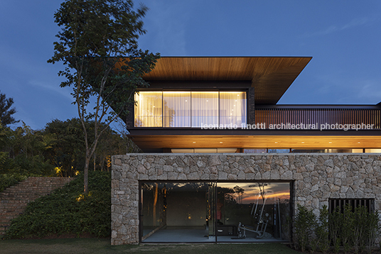 casa lr jacobsen arquitetura