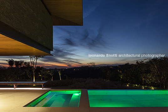 casa lr jacobsen arquitetura