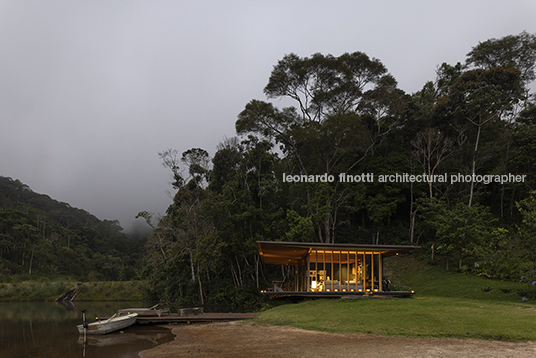 refugio bangalô jacobsen arquitetura