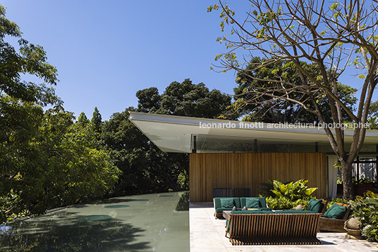 casa asa bernardes arquitetura