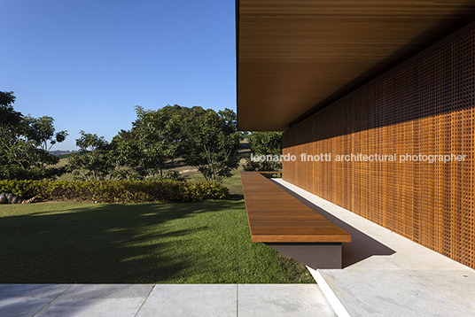 casa djb - fazenda boa vista jacobsen arquitetura