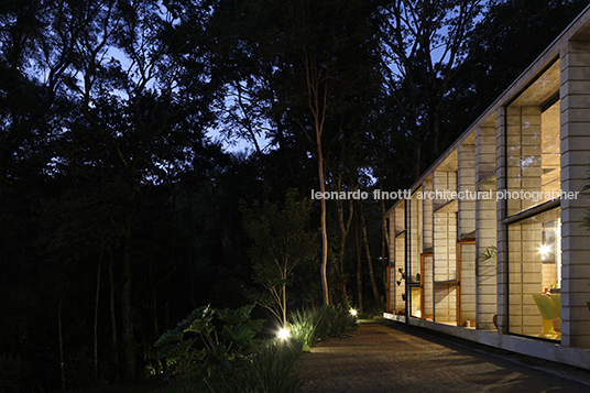 casa das minas mach arquitetos