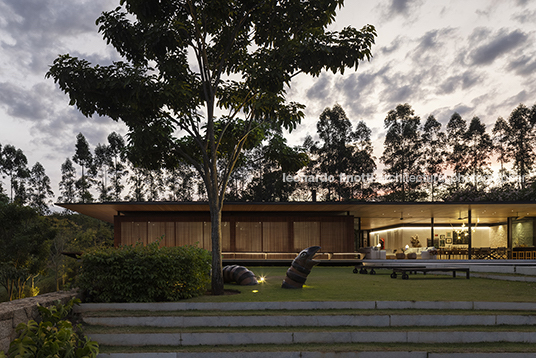 casa djb - fazenda boa vista jacobsen arquitetura