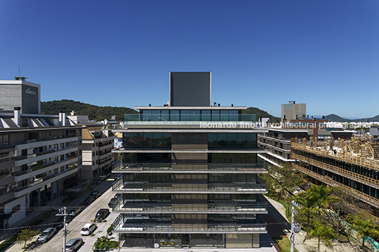 edifício jurerê on ark7 arquitetos