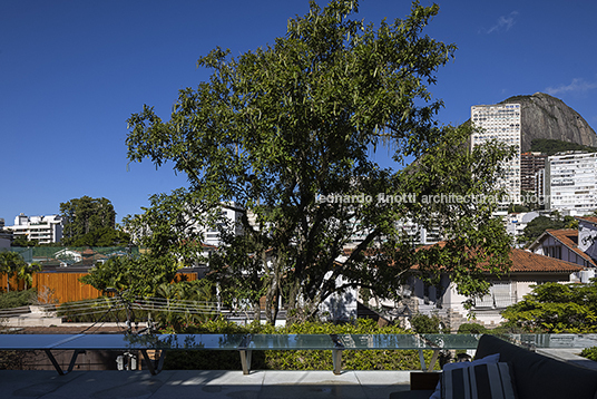 casa gp bernardes+jacobsen