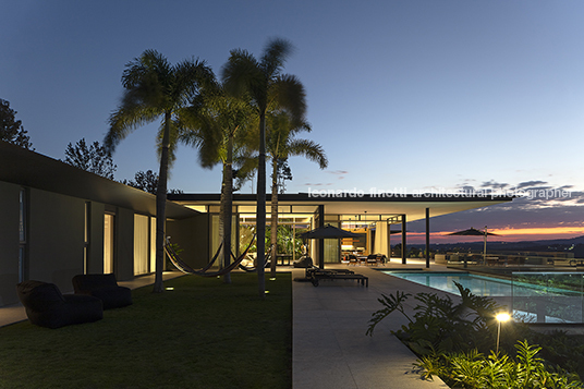 casa mdg - quinta da baroneza gálvez & márton arquitetura