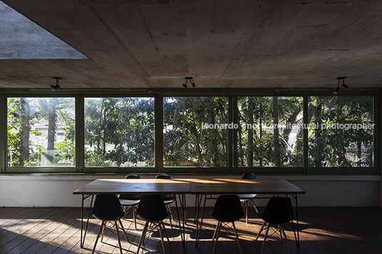 casa corbett paulo mendes da rocha