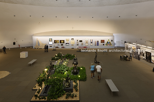 exposição brasília: a arte do planalto - museu nacional da república paulo herkenhoff