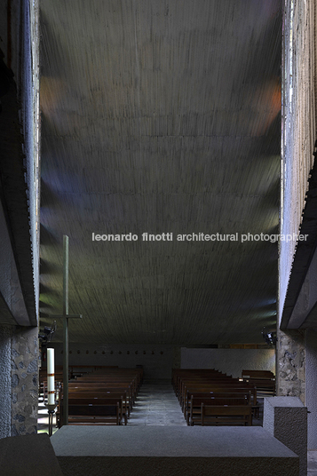 capela do colégio nossa senhora de lourdes eduardo simão