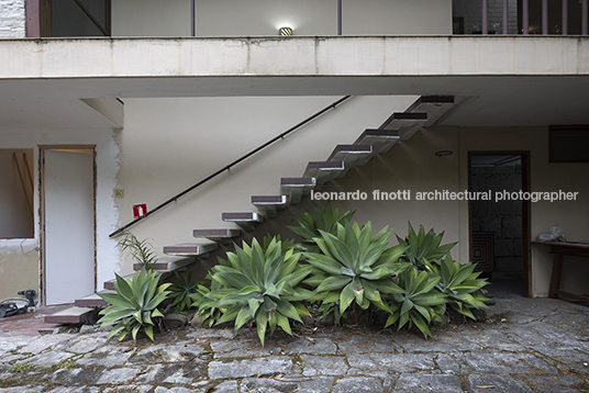 casa guilherme brandi sergio bernardes