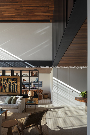 casa pmg bernardes arquitetura