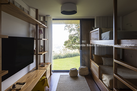 casa rbr bernardes arquitetura