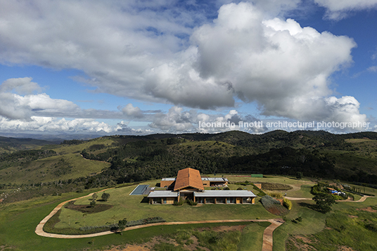 casa membeca lagos bernardes arquitetura
