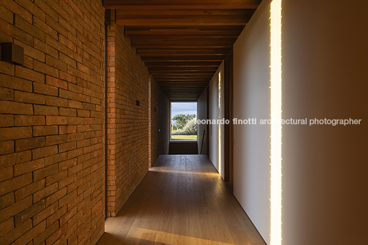 casa membeca lagos bernardes arquitetura