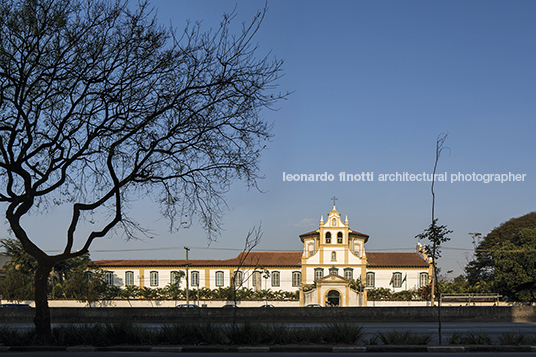 museu de arte sacra several authors