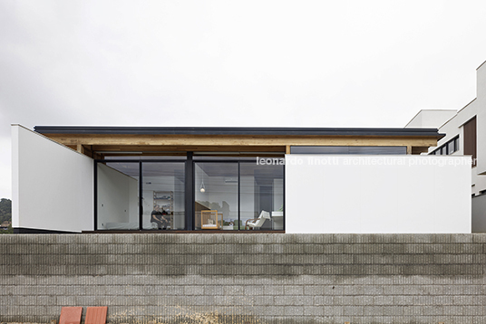 casa mlc jobim carlevaro arquitetos