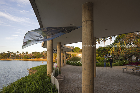 leonardo finotti trans:paisagem - casa do baile eder ribeiro